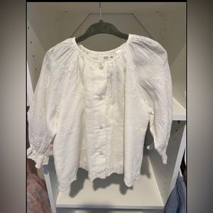 EUC Zara 12-18 button down Blouse